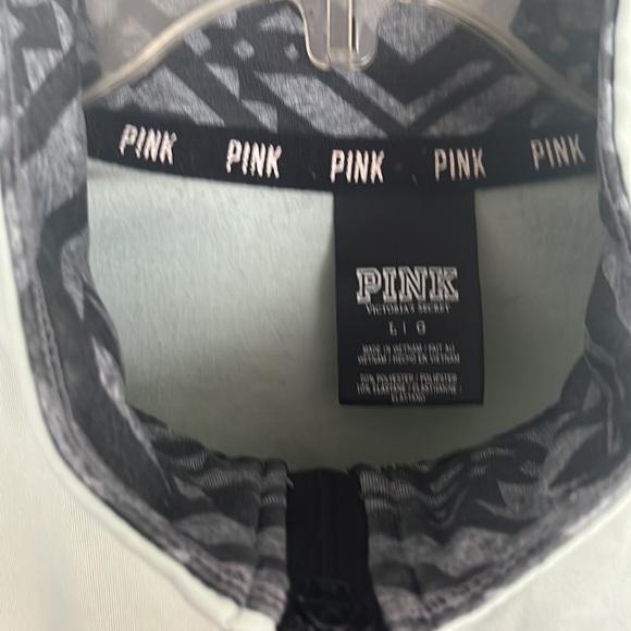 Pink by Victoria’s Secret pullover - Picture 2 of 5